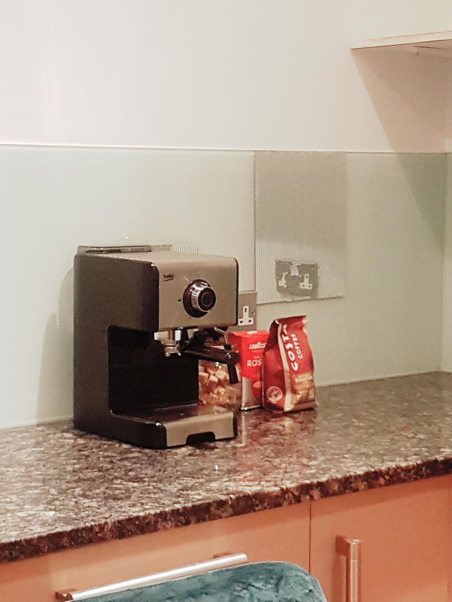 London City View Apartment, Short Walk To Tower Bridge, Free Parking Eksteriør bilde